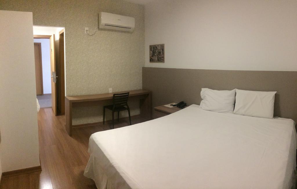 Lord Hotel Aeroporto Confins Vespasiano Dış mekan fotoğraf
