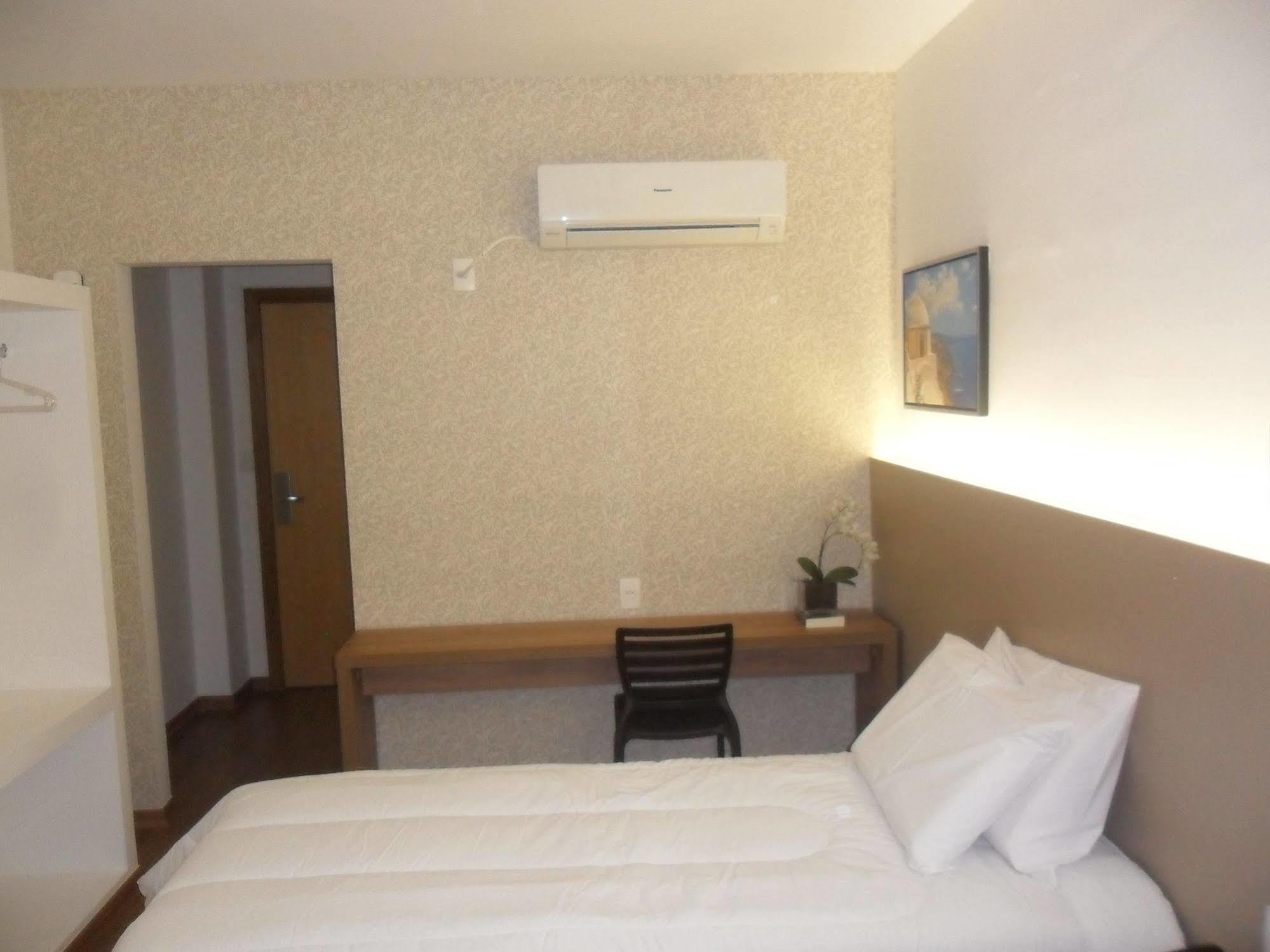 Lord Hotel Aeroporto Confins Vespasiano Dış mekan fotoğraf